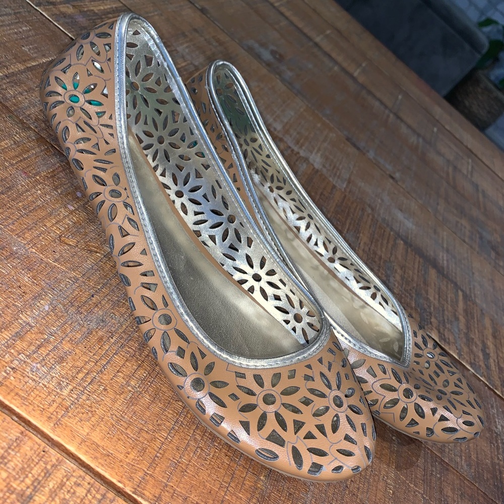 New Kenneth Cole reaction leather flats